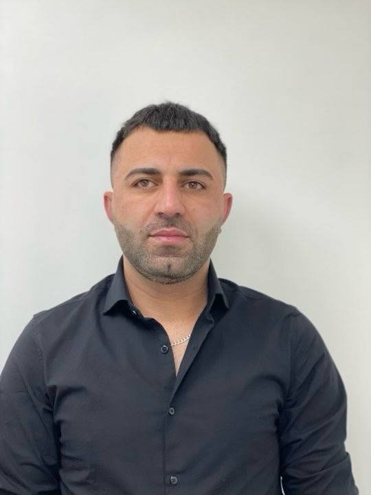 ڕووناکی بۆ شەقامەکان، تاریکی بۆ گیرفانەکان