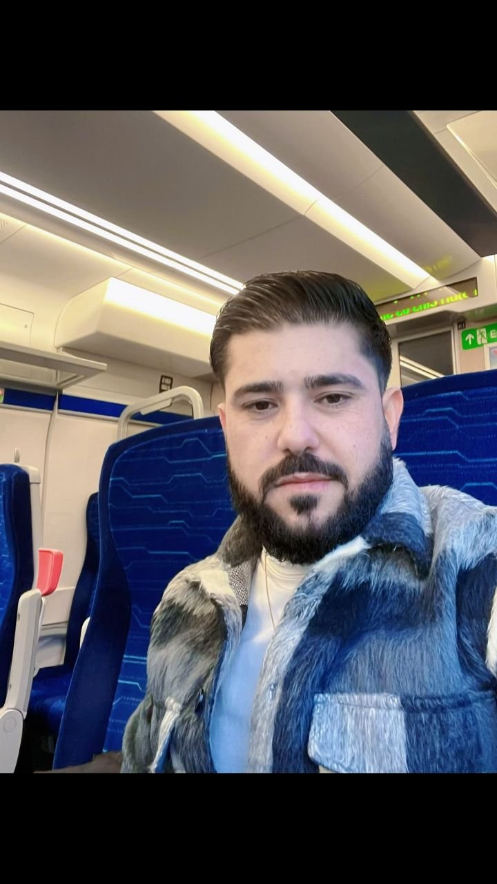 مەسرور بارزانی و بافڵ تاڵەبانی تۆپەکە بۆ یەکتر هەڵدەدەن، بەڵام خەڵک چیتر نایەوێت سەیری یارییەکە بکات!